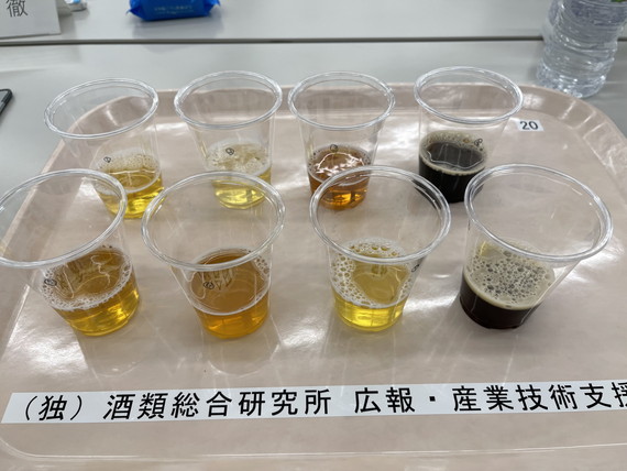 審査会